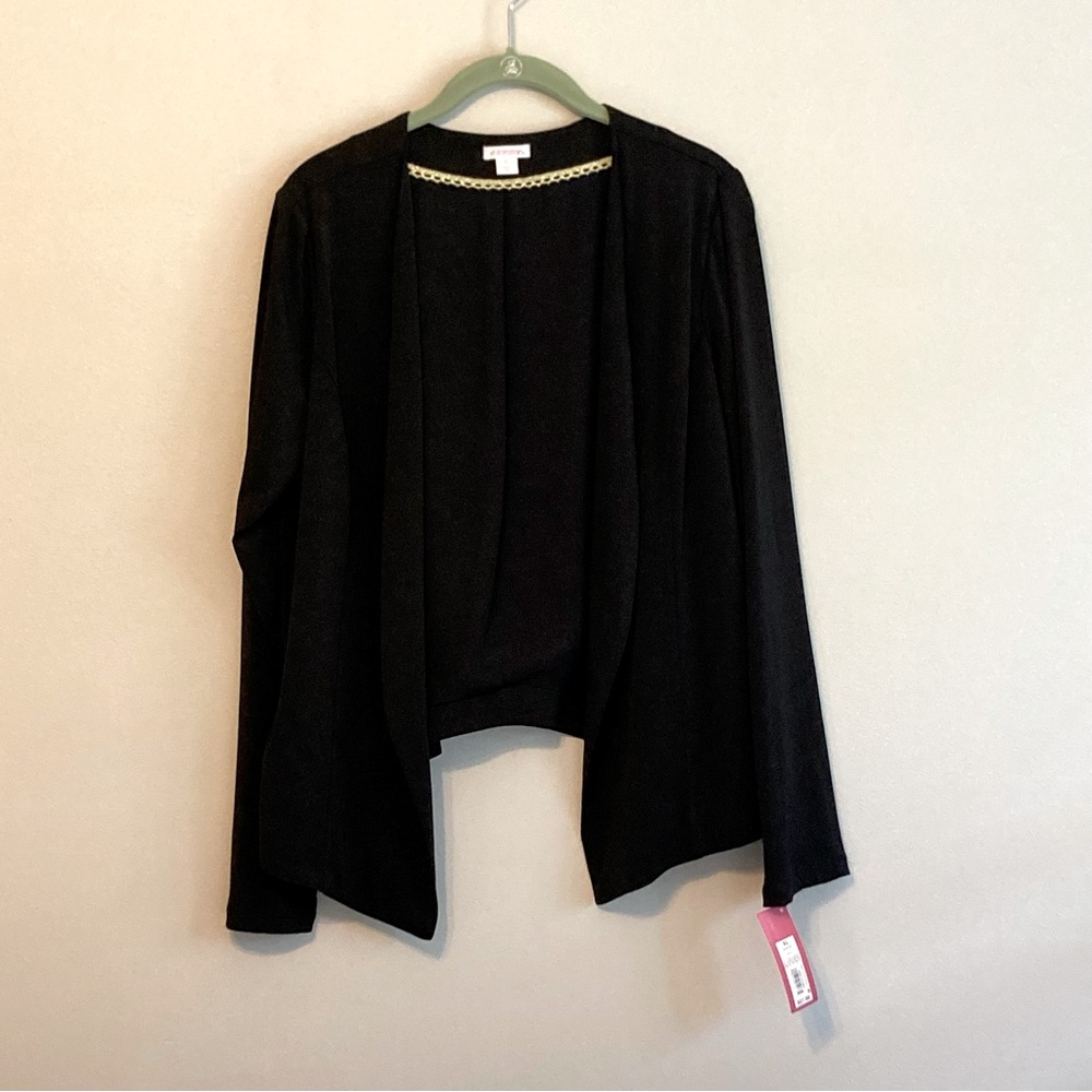 NWT Xhilaration Draped Black Blazer